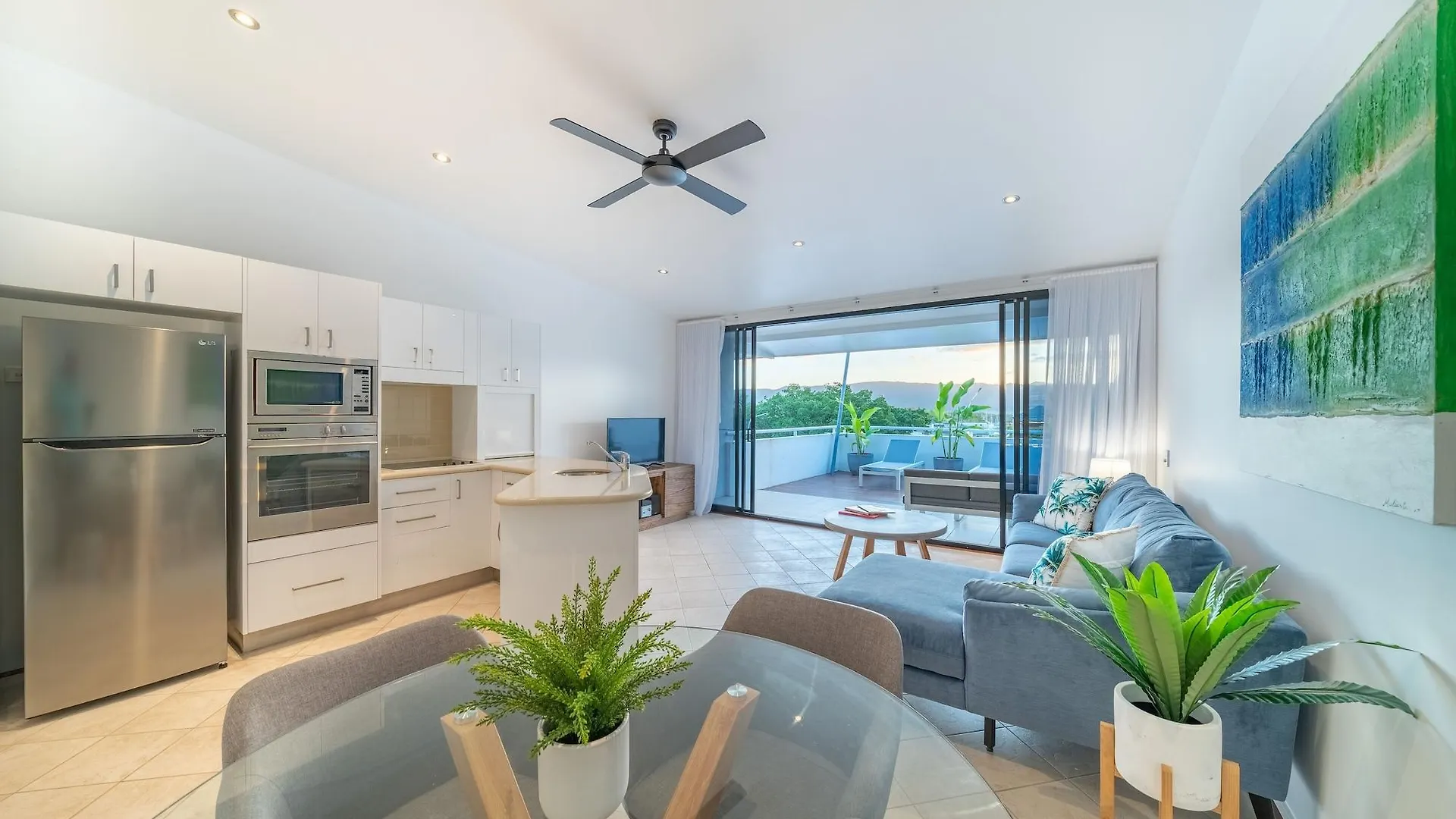 ***** Aparthotel Saltwater Luxury Apartments Port Douglas Australia