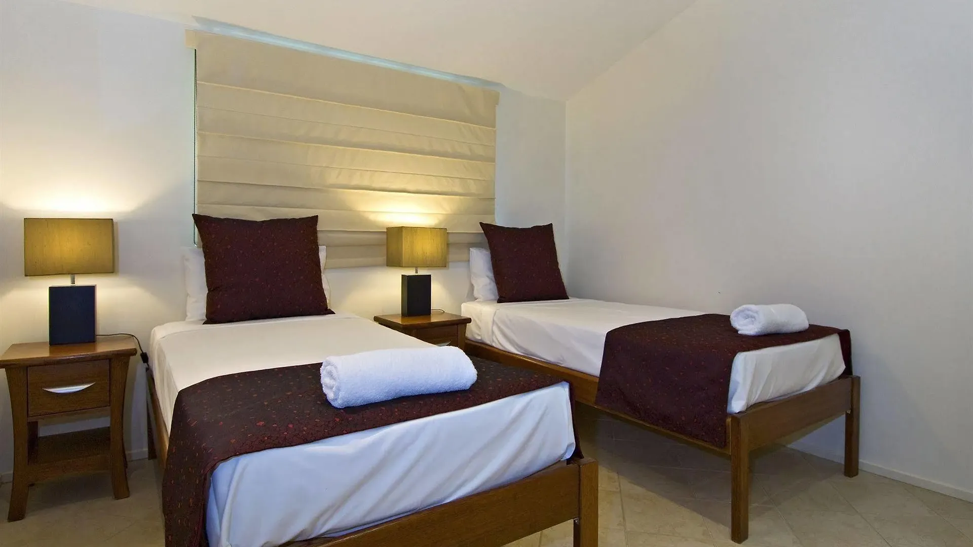 ***** Aparthotel Saltwater Luxury Apartments Port Douglas Australia