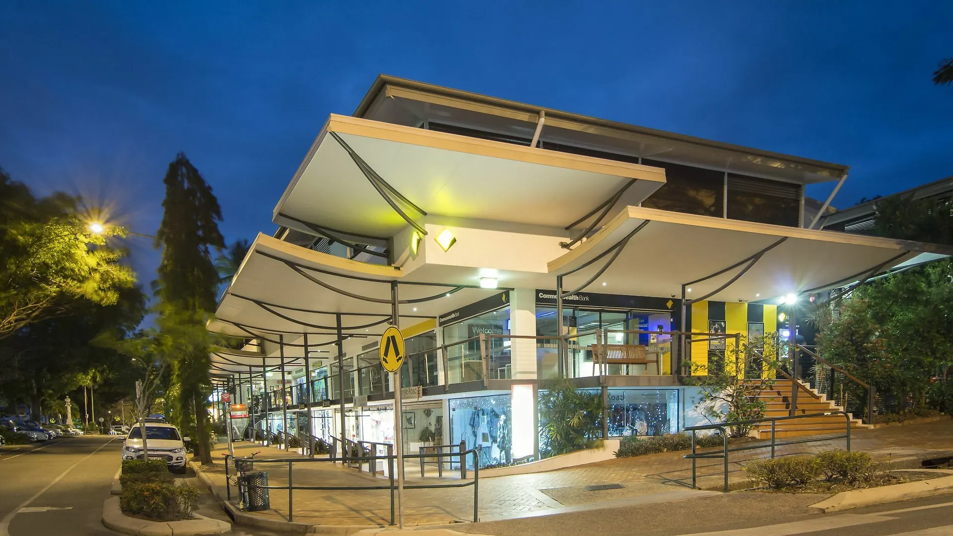 Saltwater Luxury Apartments Port Douglas
